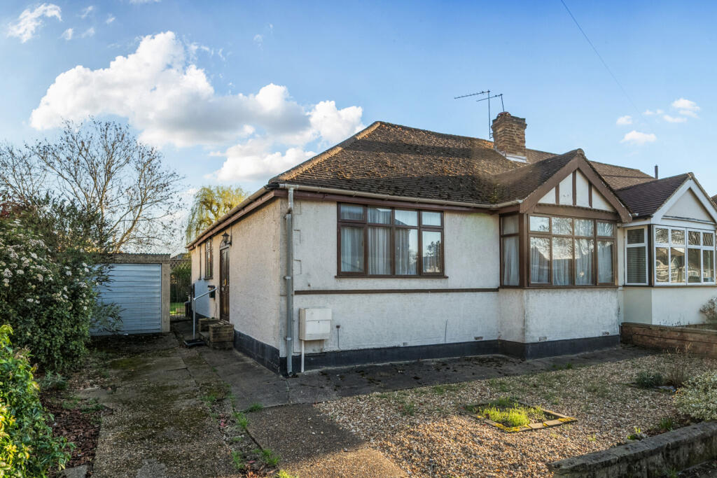 Main image of property: Herlwyn Avenue, Ruislip