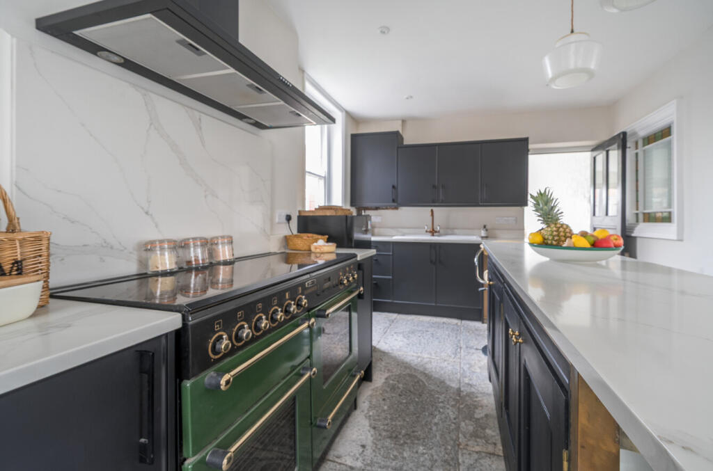 Additional image 7 of Green Lane, Street, BA16