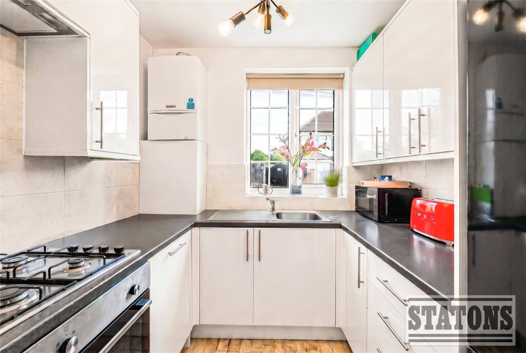 House in London - View 4