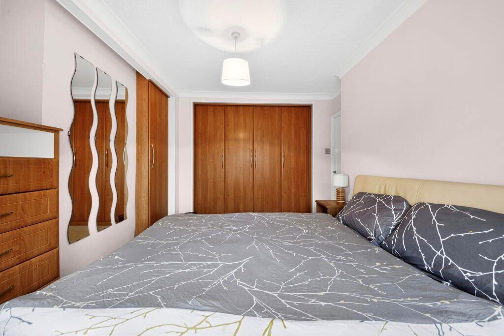 House in Harrow - View 5