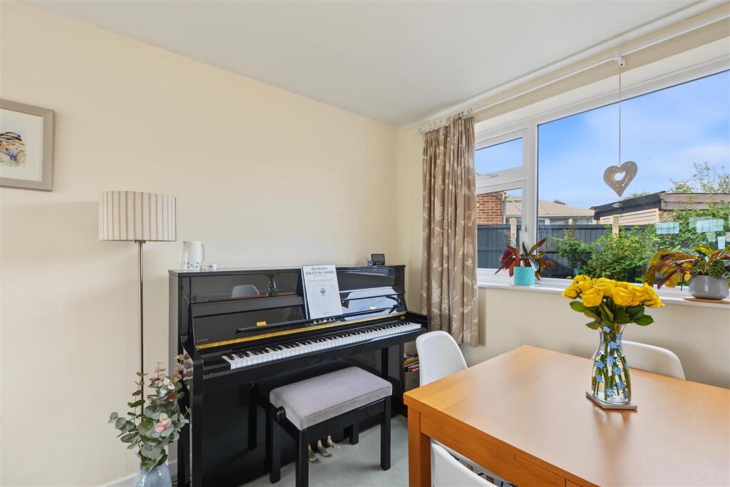 House in Nottingham, Stapleford - View 5
