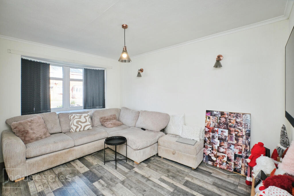 Newby Grove, Birmingham, B37 photo 5