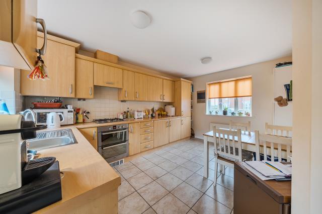 Hemlock Close, Weston Turville, Aylesbury photo 4