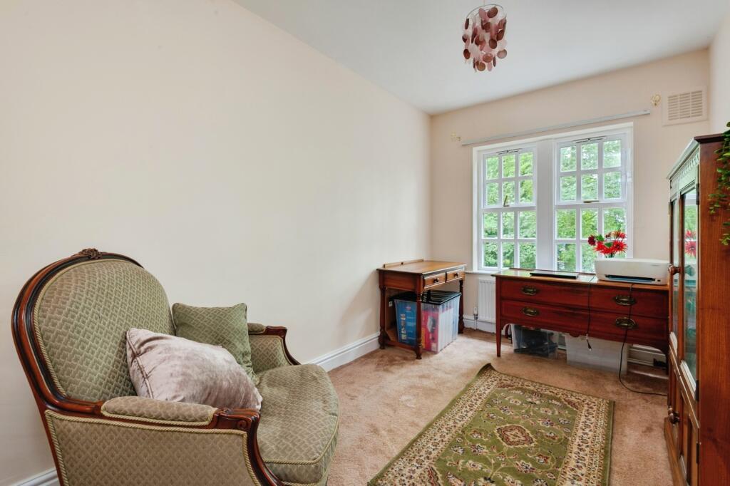 Apartment in Warrington - View 4