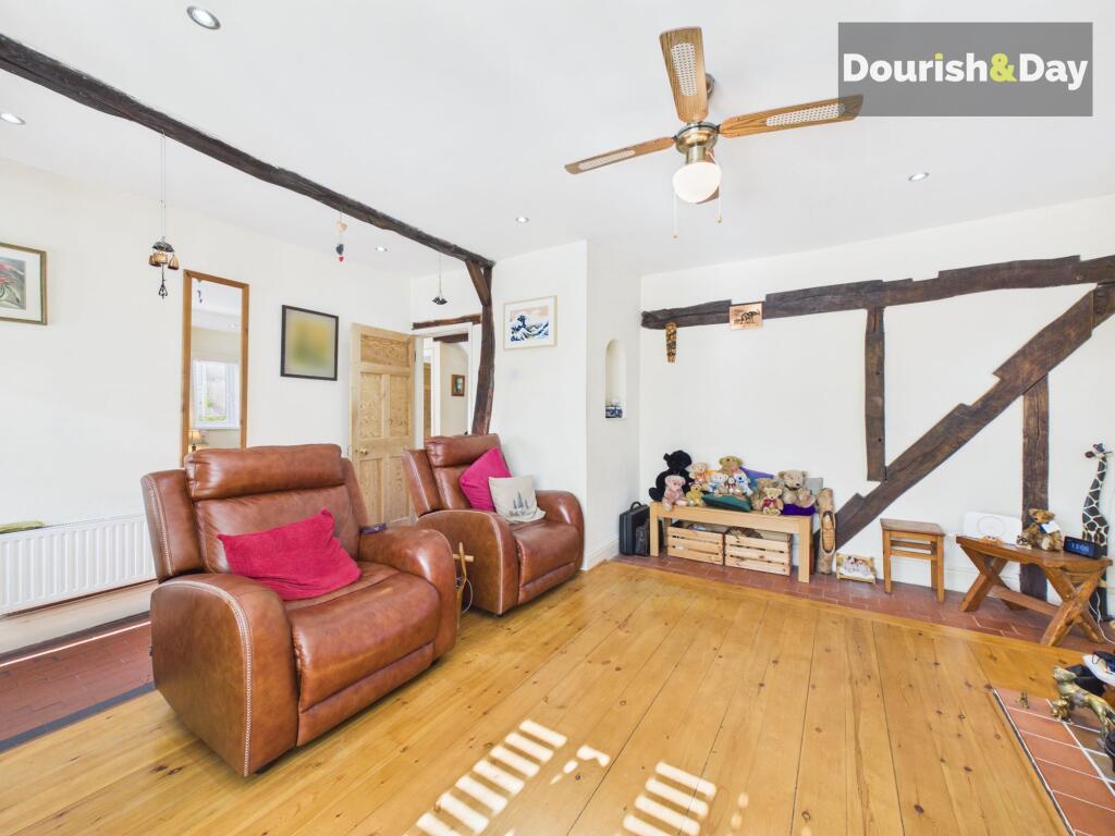 House in Newcastle-under-Lyme, Loggerheads - More