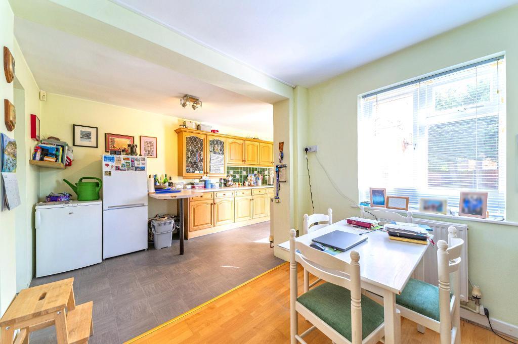 Putnoe Heights, Bedford, MK41 8EB photo 2