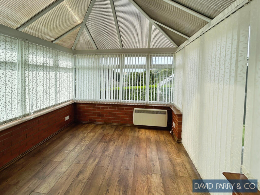 3 Garth Terrace KNIGHTON LD7 1HB photo 4