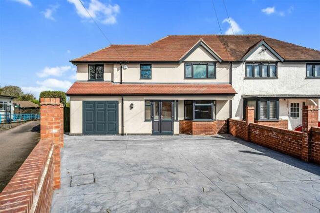 Little Aston Lane, Little Aston, Sutton Coldfield, B74