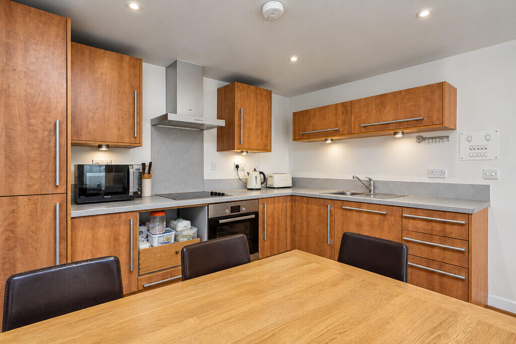 Apartment in Oxford - View 5