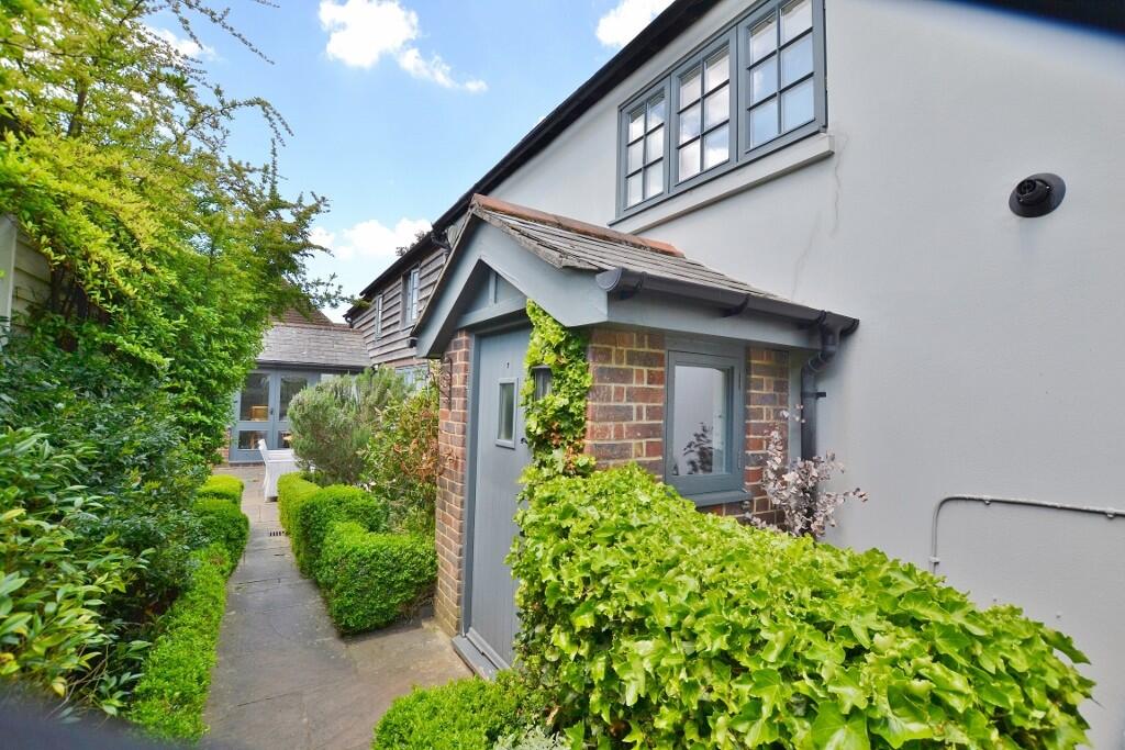 3-bed house on Petworth, West Sussex, £950,000
