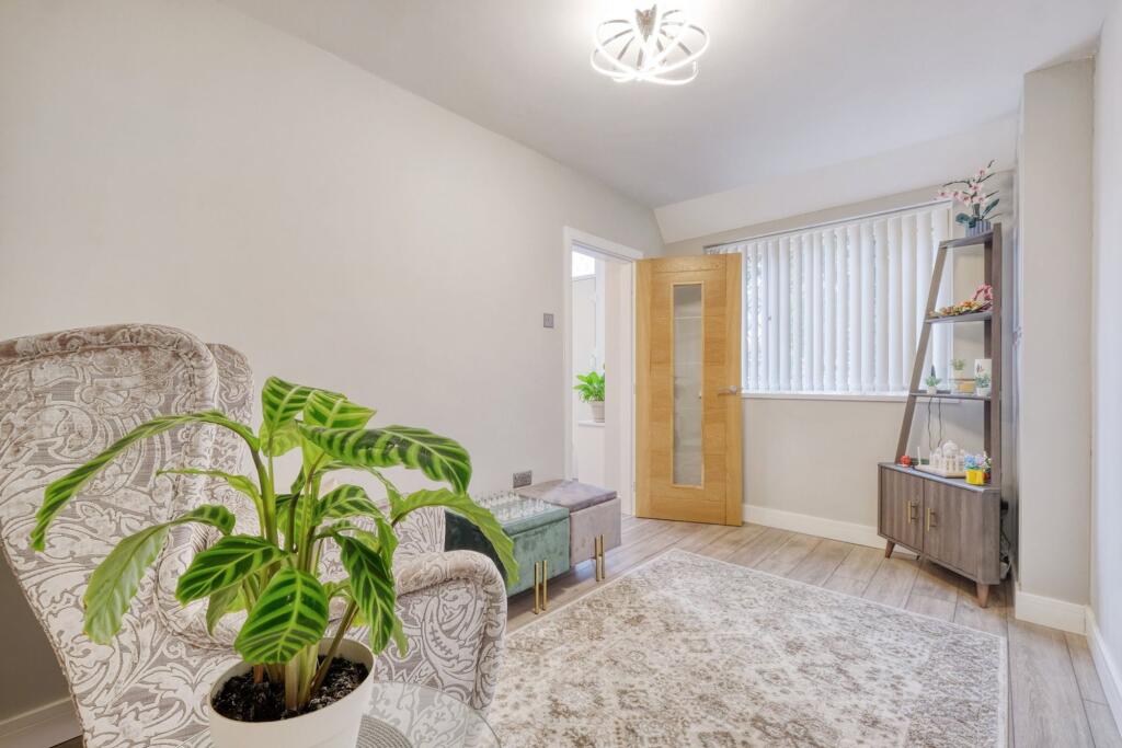 House in Birmingham, Billesley - More