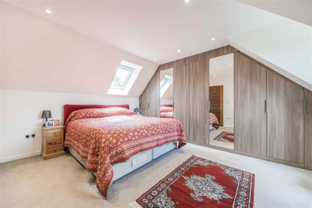 House in Runnymede, Pooley Green - View 5