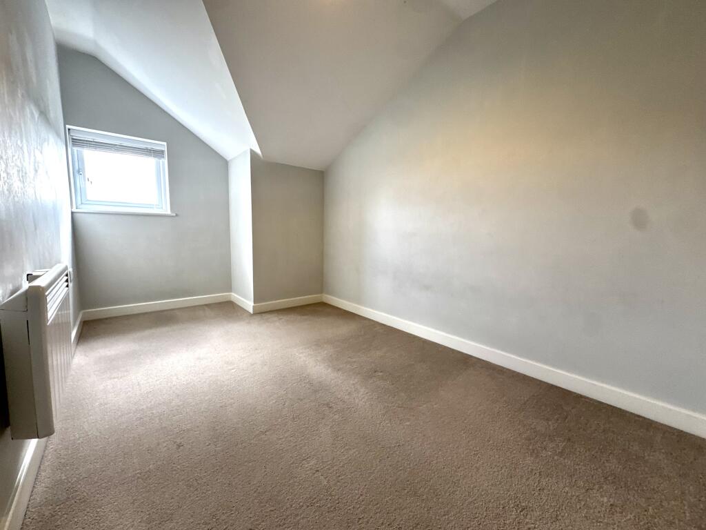 Apartment in Bristol - More