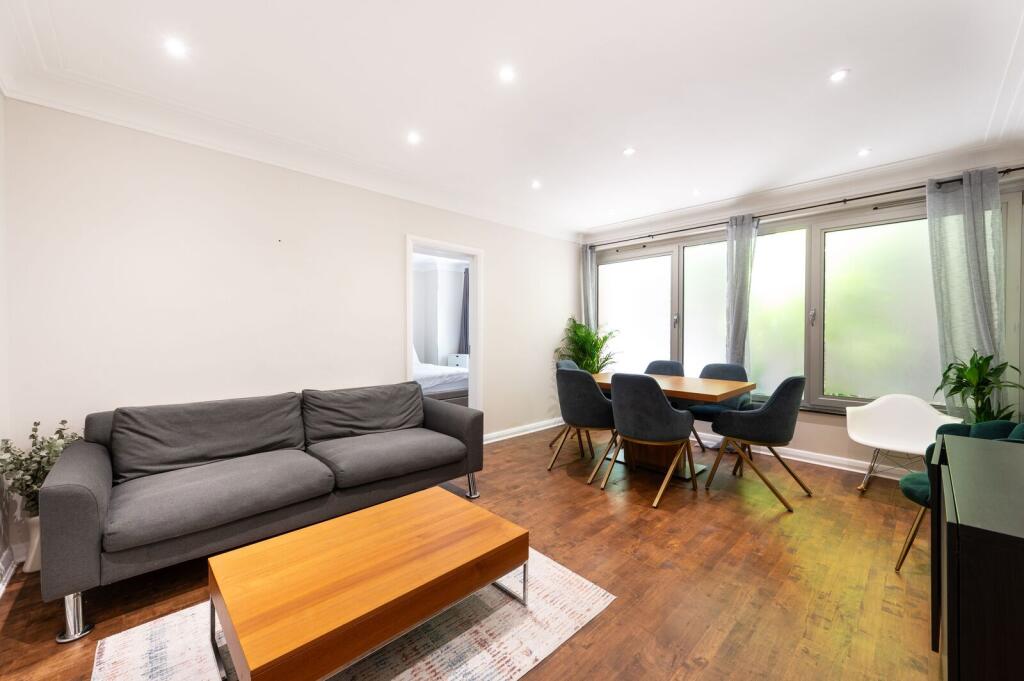 Main image of property: Queensborough Mew, Bayswater, London, W2