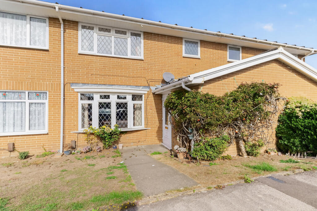 Rathgar Close, Redhill, Surrey photo 2