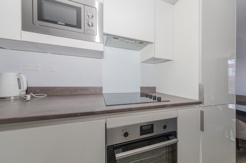 Apartment in Birmingham, Rea Valley, Digbeth - More
