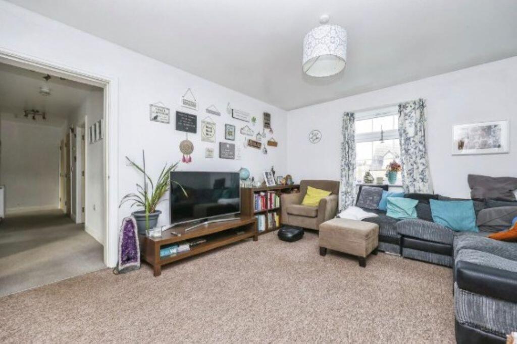 Apartment in Nottingham - View 3