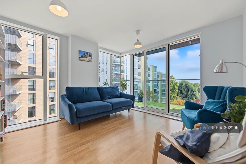 Main image of property: Parkway Apartments, London, N4