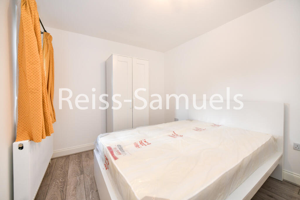 6 bedroom terraced house for rent