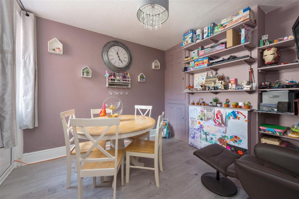 House in Canterbury, Stuppington, Longport - View 3