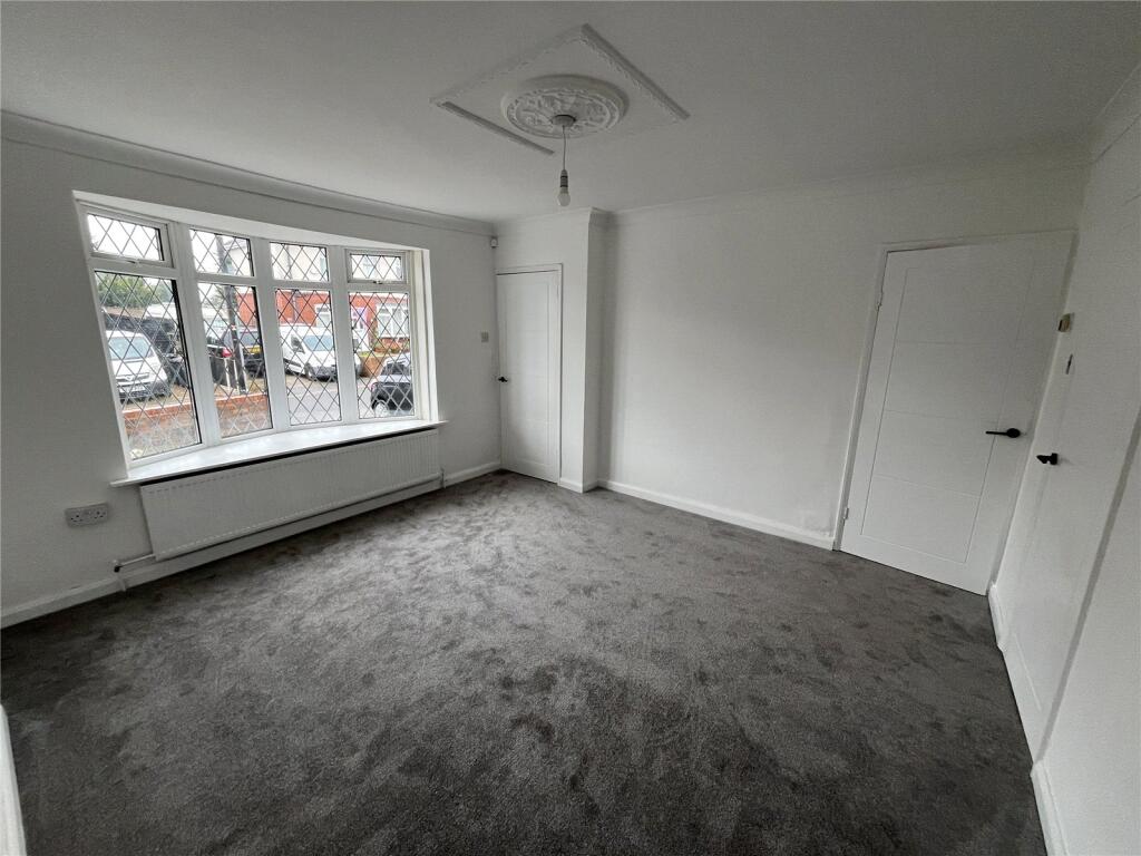 House in Rotherham, White City, Maltby - View 3