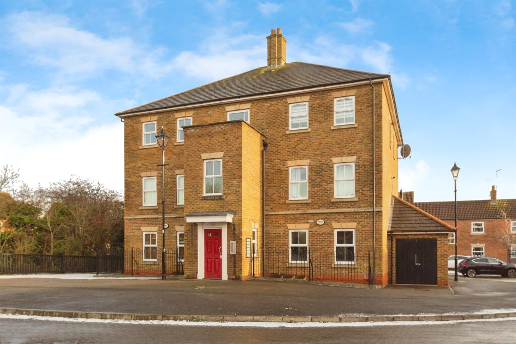 Main image of property: Arncott Way, Aylesbury