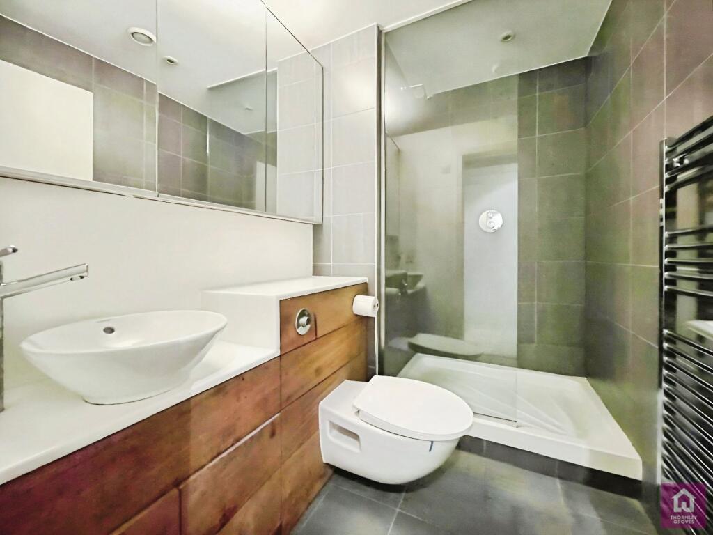 Apartment in Manchester, Castlefield, City Centre - More