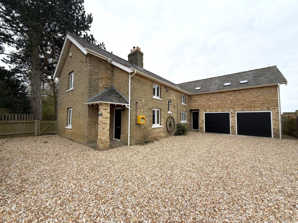 Main image of property: Barlings Lane, Langworth, LN3