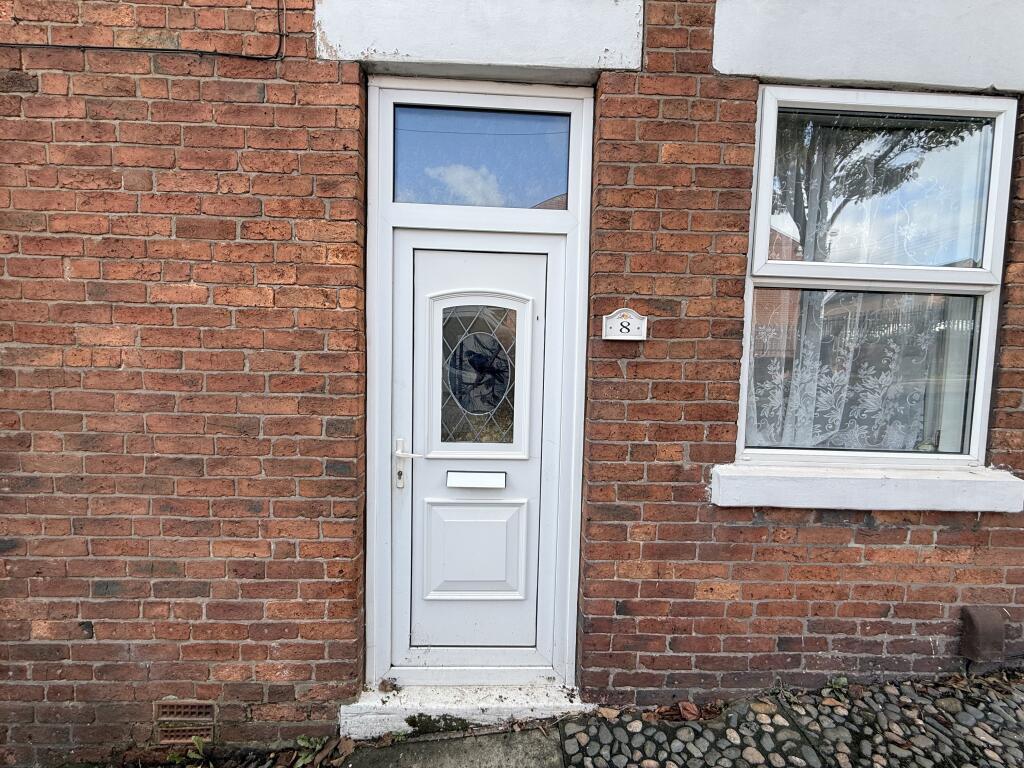 House in Nottingham - More