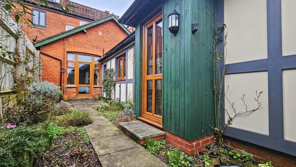 Main image of property: 44B Sandford Avenue, Church Stretton, Shropshire, SY6