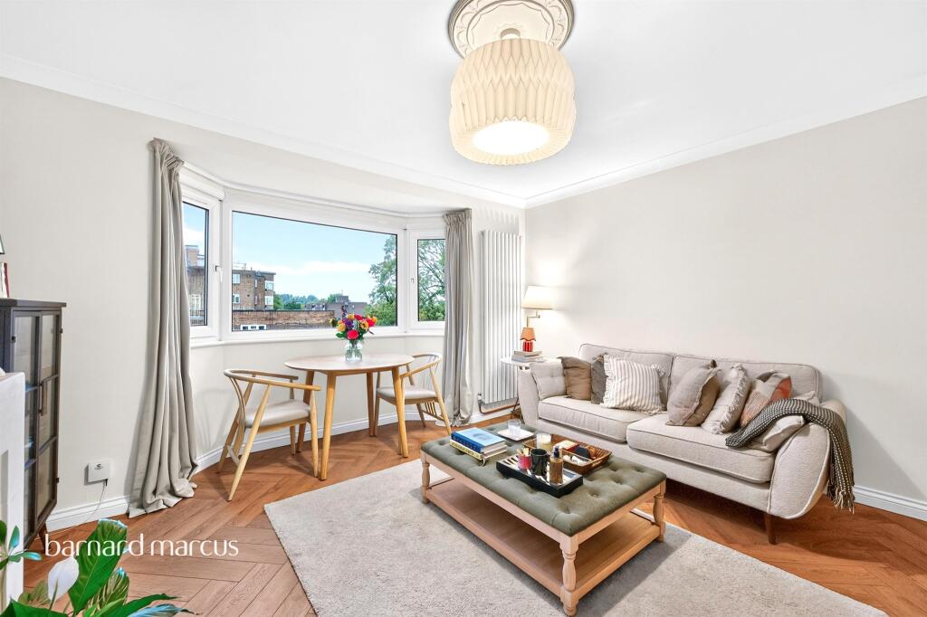 Apartment in London, Royal Borough of Kingston upon Thames - View 4