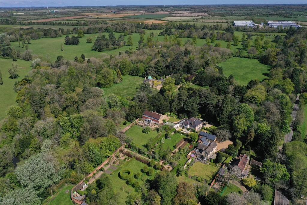 Main image of property: The Rookery, Chesterton