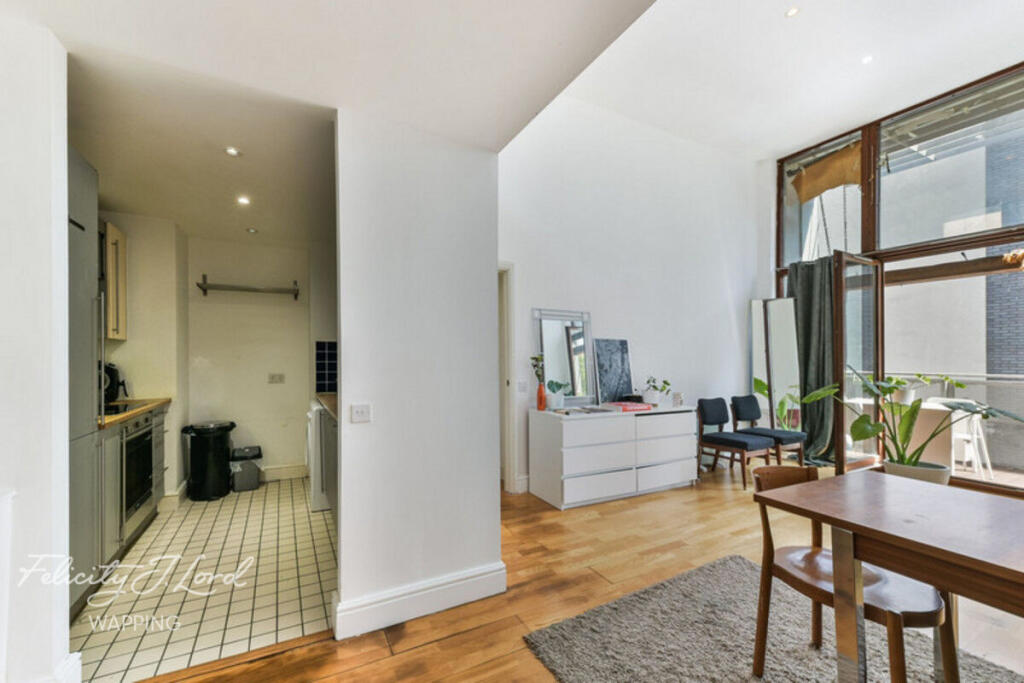 Apartment in London, St. George in the East, Whitechapel - More