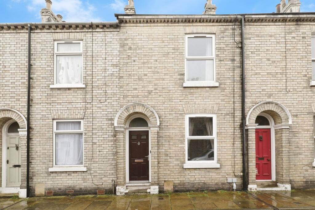 Main image of property: Charlton Street, York