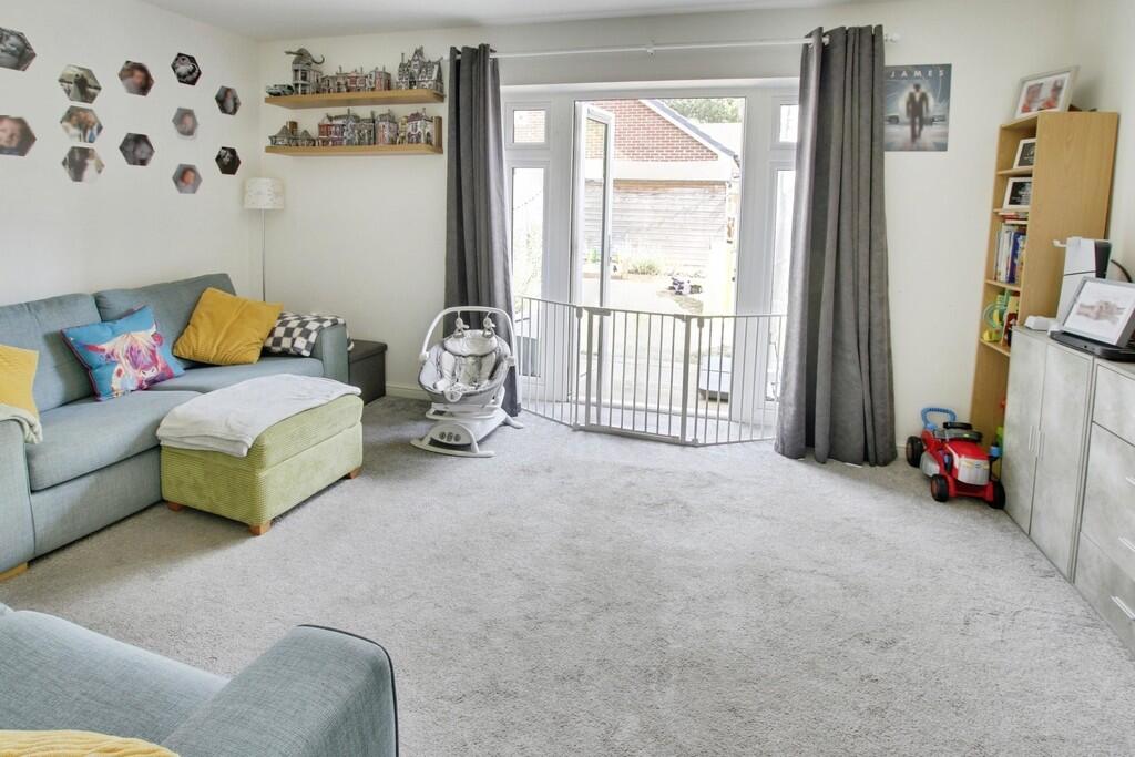 House in Peterborough - View 4