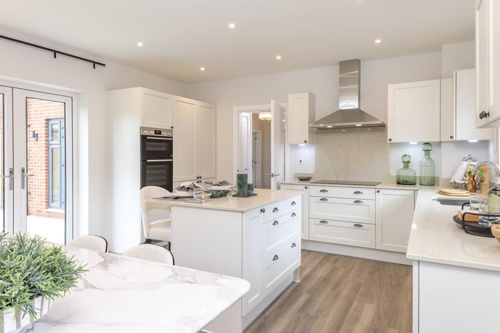 Woolford Close, Winkfield Row, Bracknell, Berkshire, RG42 image 3