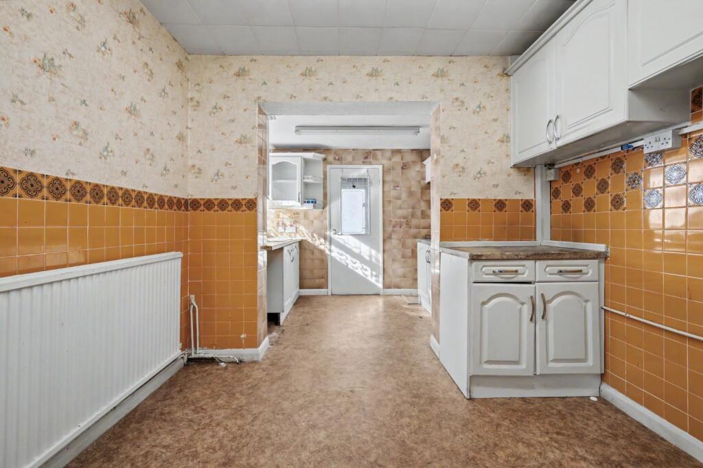 House in Basildon, Essex - More
