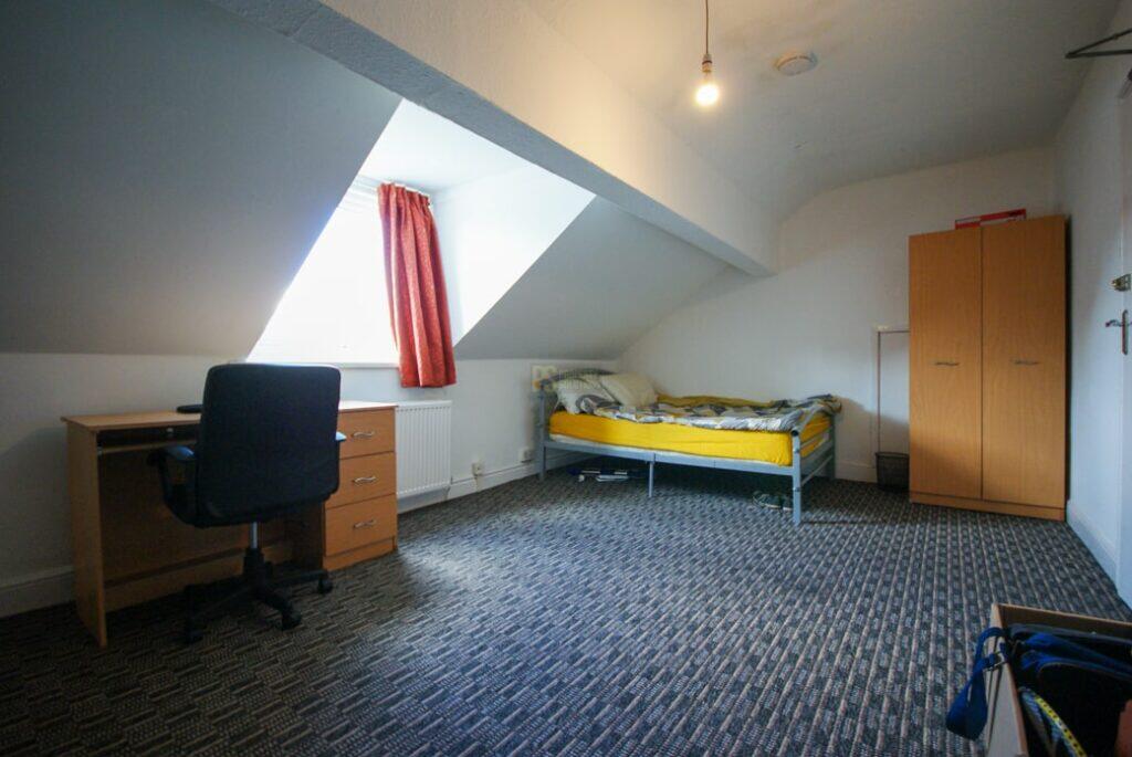 Additional image 4 of Pershore Road, Selly Park, Birmingham, B29 7EN