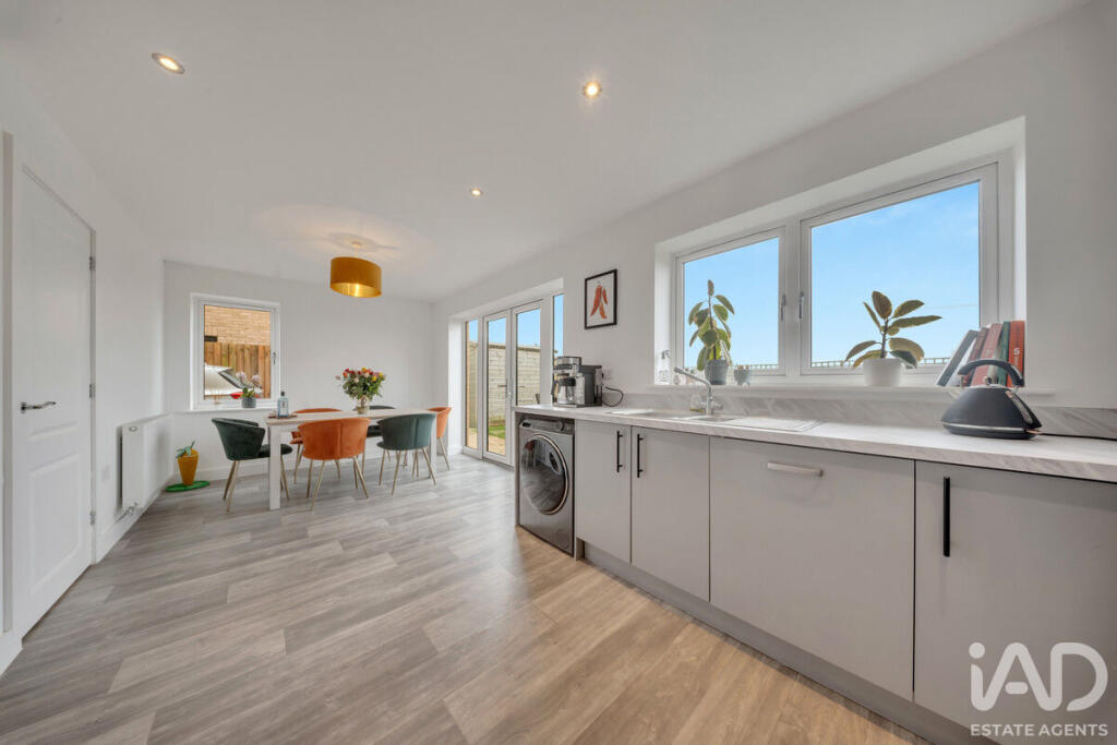 House in East Cambridgeshire, Ely - View 4