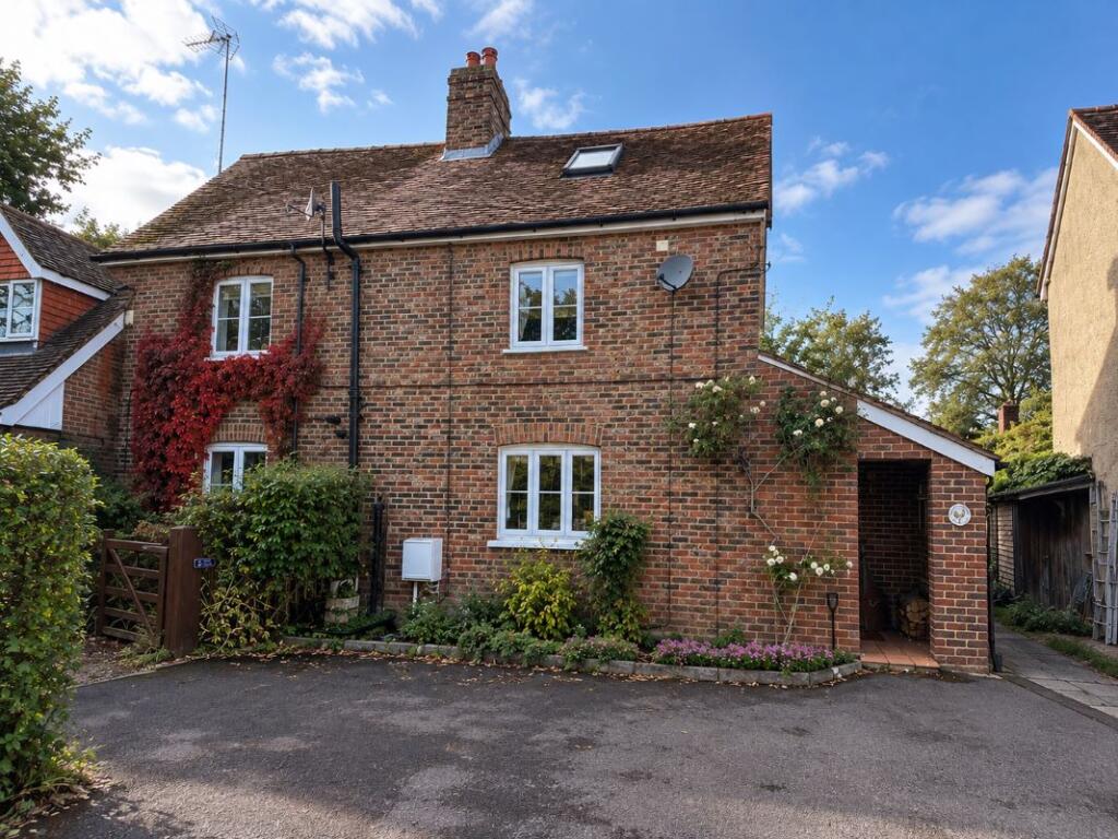 Main image of property: Hawthorn Cottages, 3 Woodside Road, Chiddingfold, Godalming, Surrey, GU8 4RW