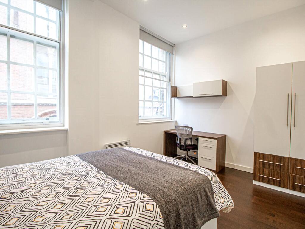 Main image of property: Apt 48, Park Square Residence #176888