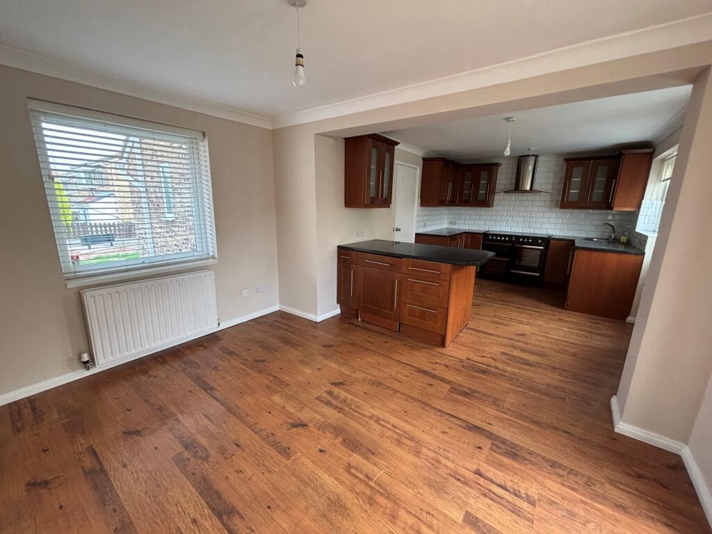 House in Rotherham, Bramley - View 5