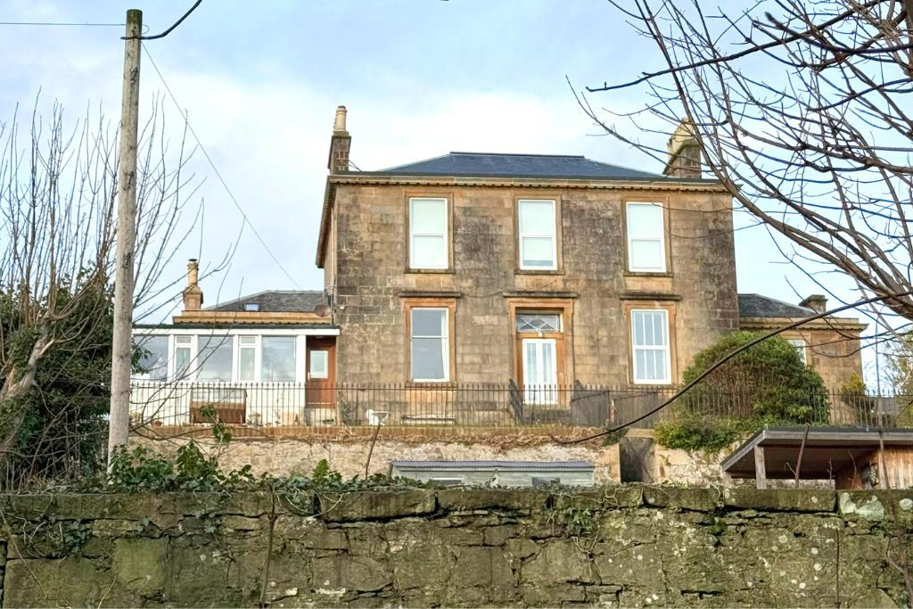 Main image of property: 14c Bute Terrace, Millport, Isle Of Cumbrae