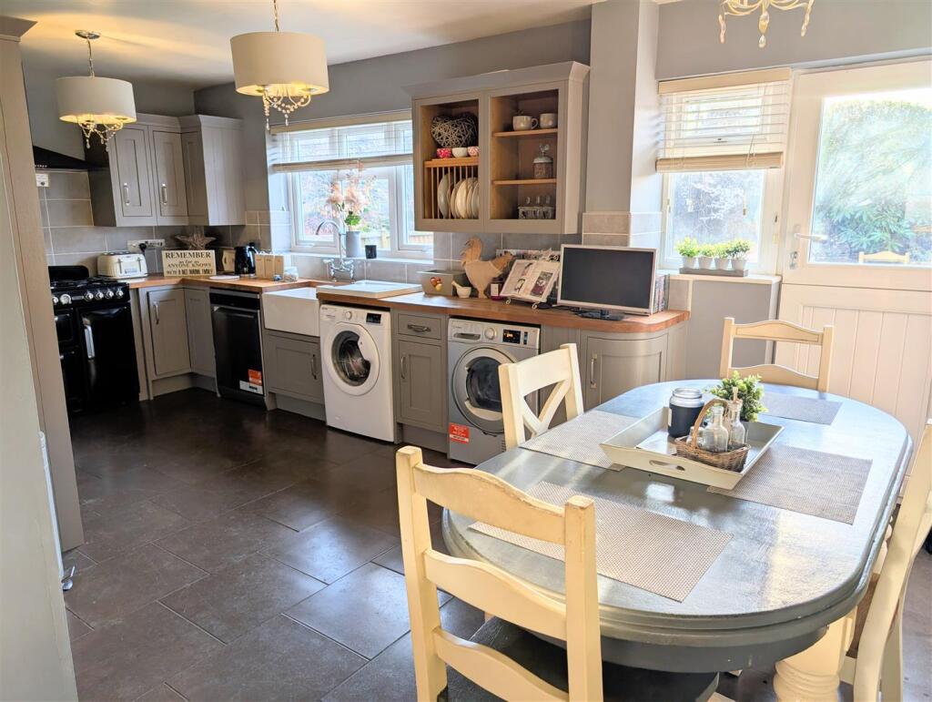 3 Mytton Grove, Shrewsbury, SY3 8UF photo 3