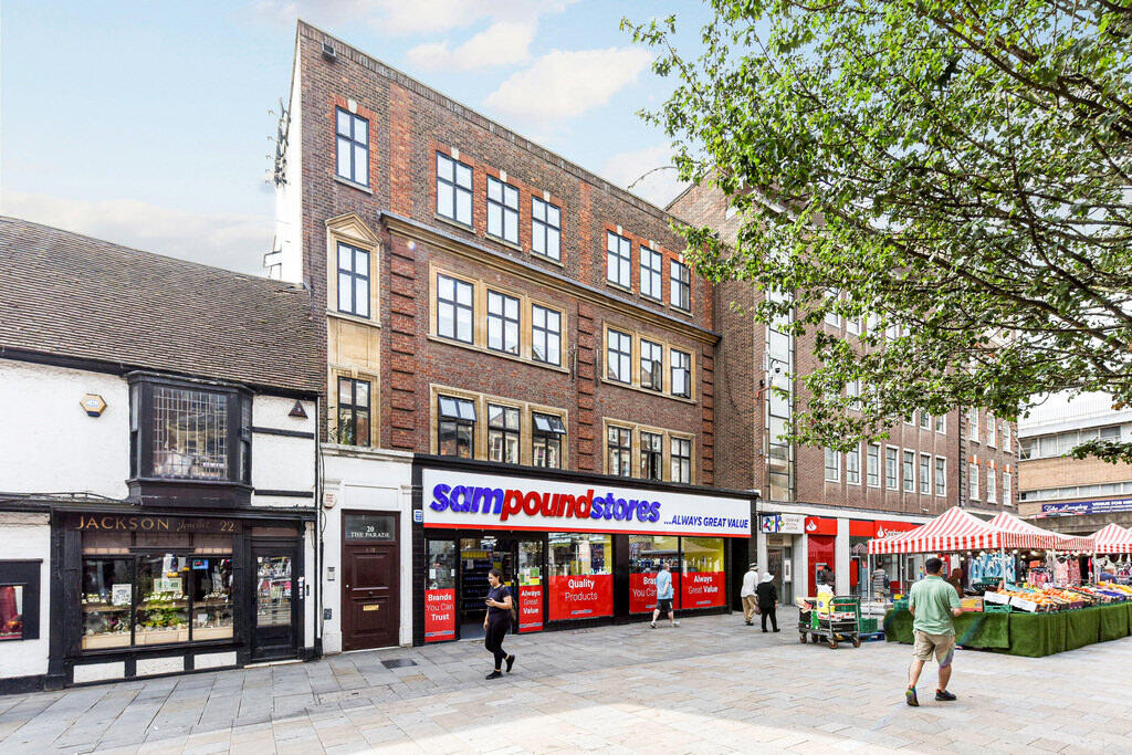 Main image of property: 20-24 The Parade, Flat 7, Watford