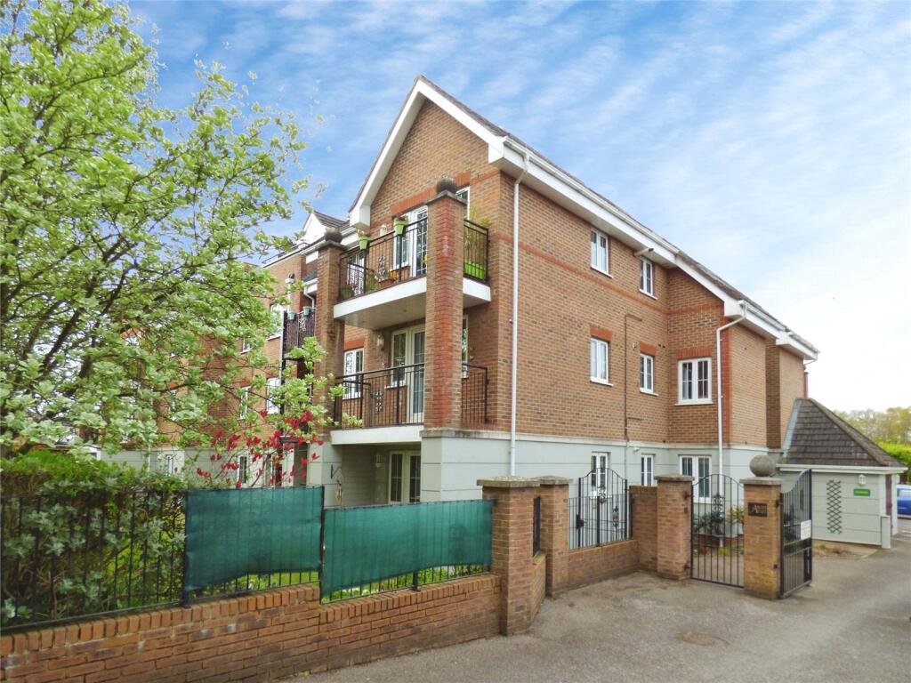 Main image of property: Wildern Lane, Hedge End, Southampton