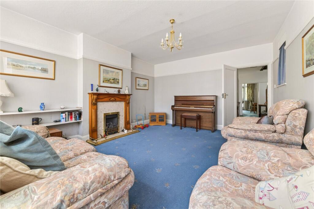 Shanklin Drive, South Knighton, Leicester, LE2 - View 3