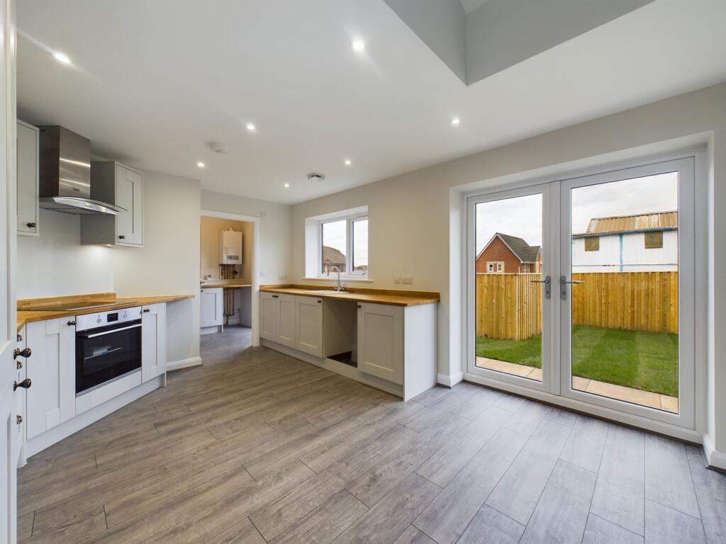 Main image of property: Elliott Street, Tyldesley, M29