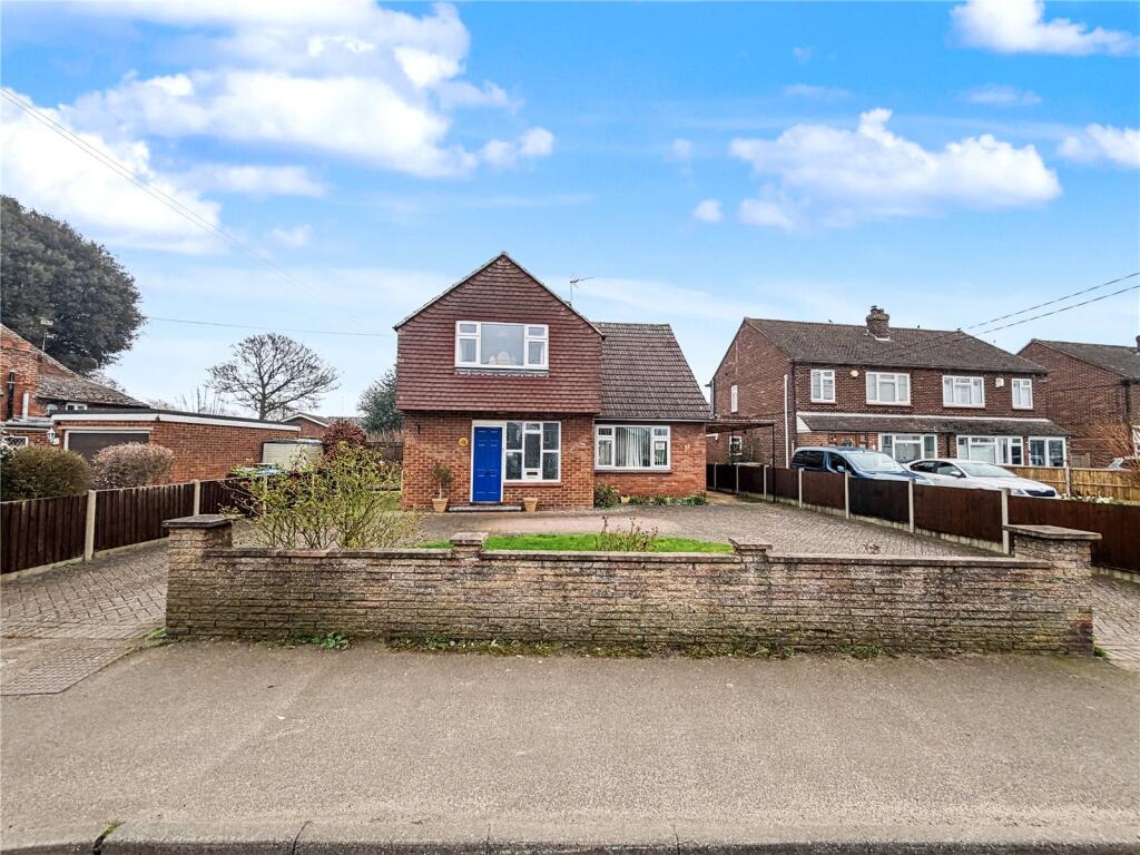 Main image of property: Oak Lane, Upchurch, Sittingbourne, Kent, ME9