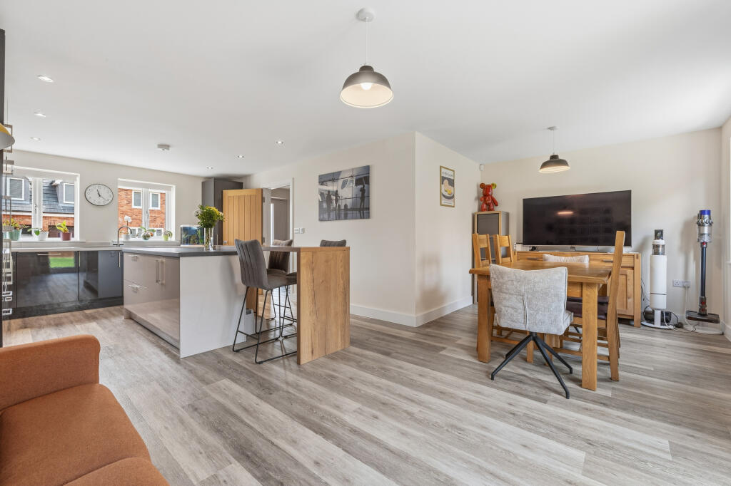 House in South Kesteven, Long Bennington - View 5